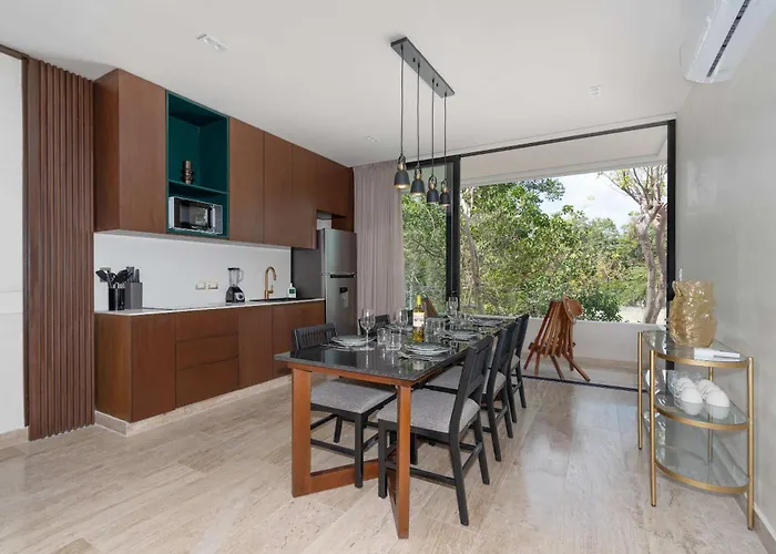 Maria - Modern 2br Retreat With Pool Apartamento