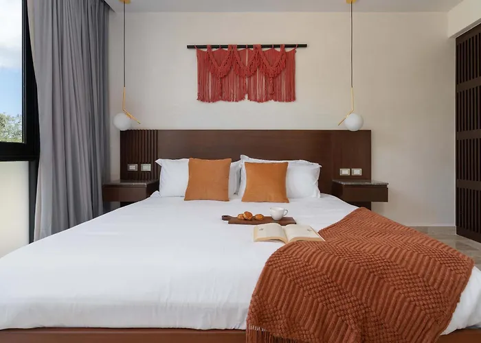 Apartamento Maria - Modern 2br Retreat With Pool *